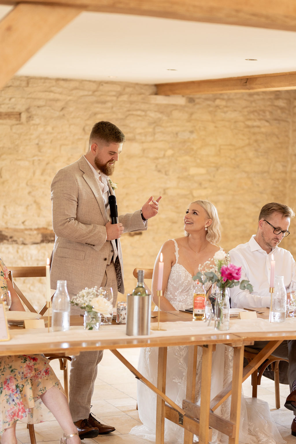 Wedding Speech Examples: 5 Templates You Can Customise and Use Immediately